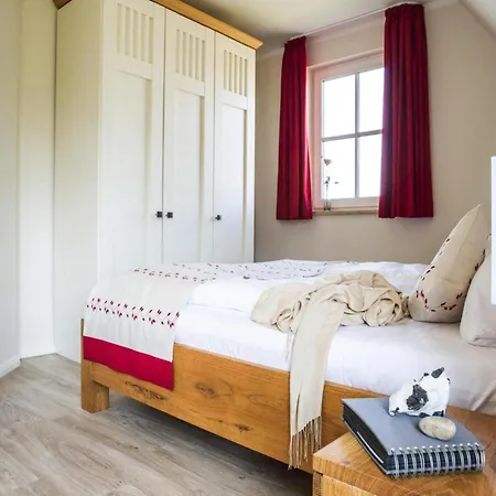 Luxushaus Boddenkueste Mit Sauna * Fuhlendorf (Mecklenburg-Vorpommern)